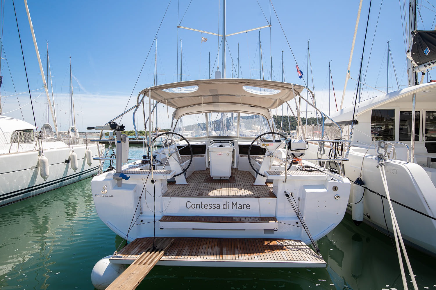 Beneteau Oceanis 46.1 in her berth at ACI Marina Pomer, seen from the bow